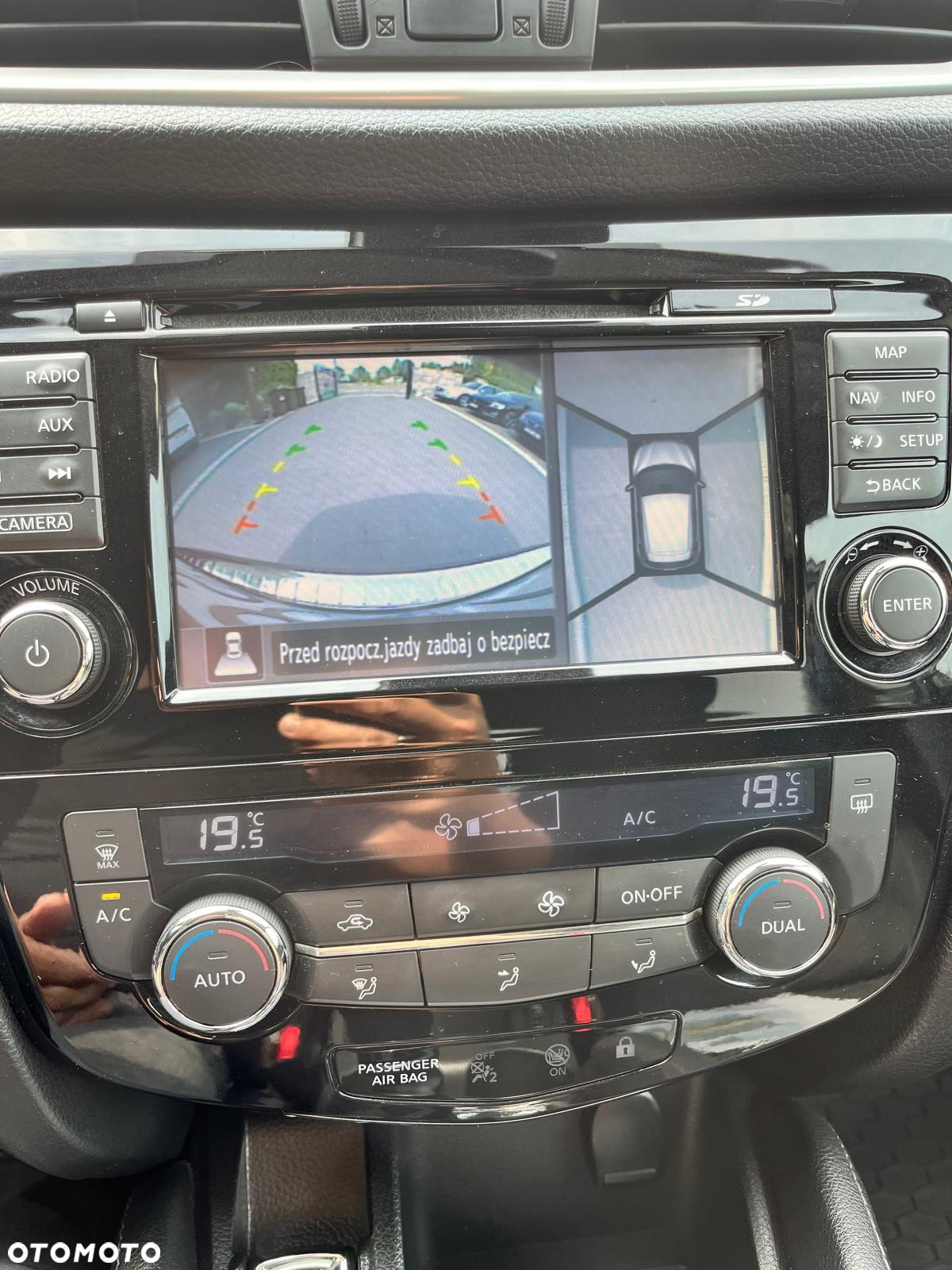 Nissan Qashqai 1.6 DIG-T N-Connecta - 11