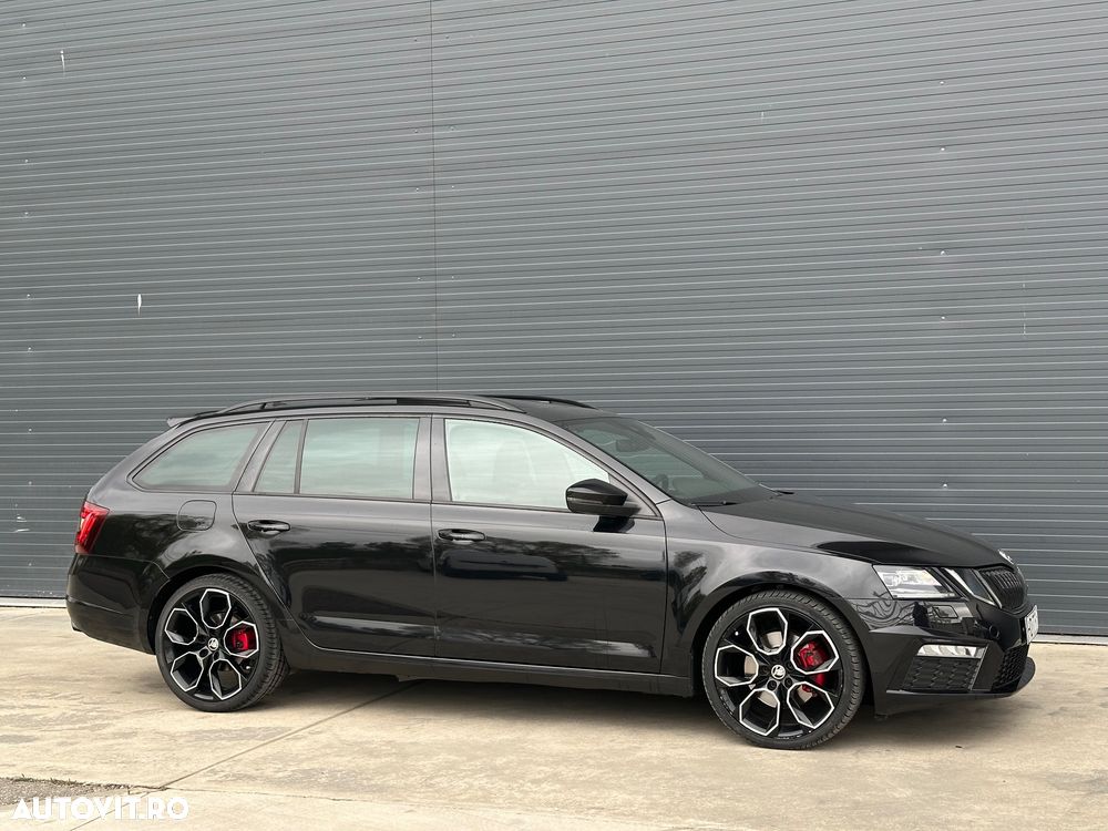 Skoda Octavia 2.0 TDI DSG 4X4 RS - 3