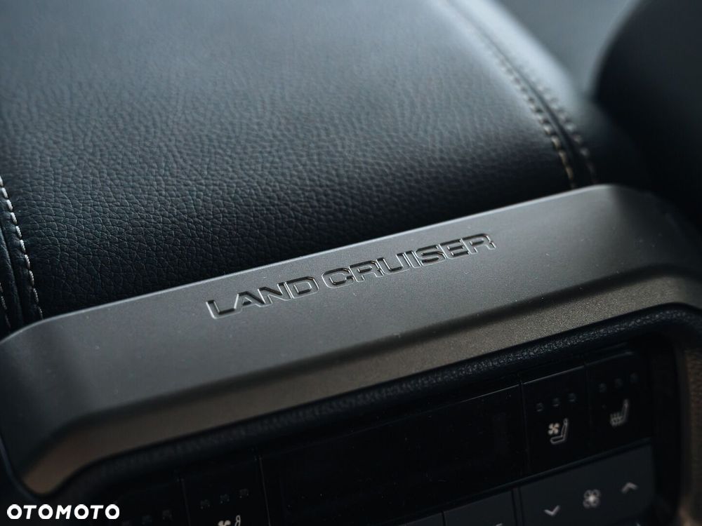 Toyota Land Cruiser LC 2.8 D-4D Executive - 30