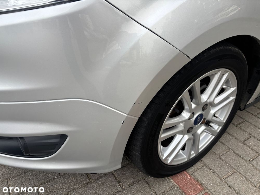 Ford Tourneo Courier 1.5 TDCi Titanium - 9