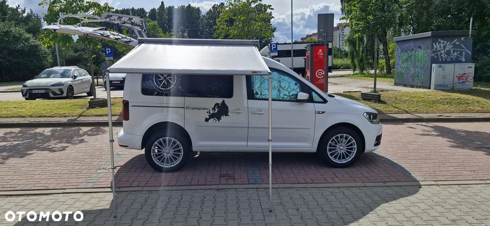 Volkswagen Caddy 2.0 California - 23