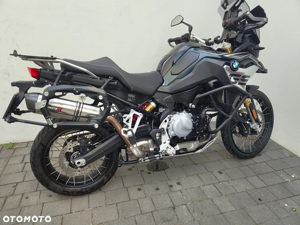 BMW F - 3