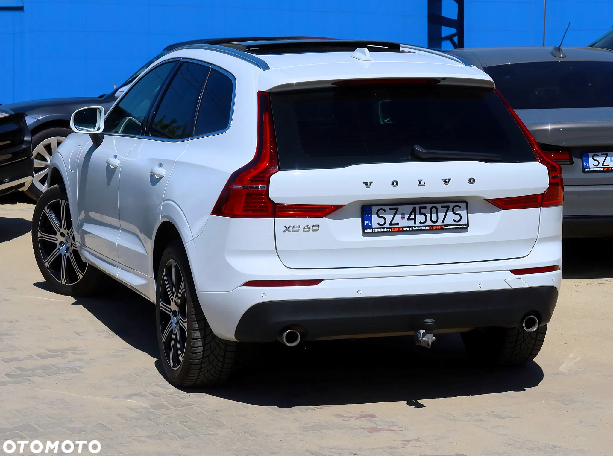 Volvo XC 60 T8 AWD Plug-In Hybrid Momentum Pro - 32