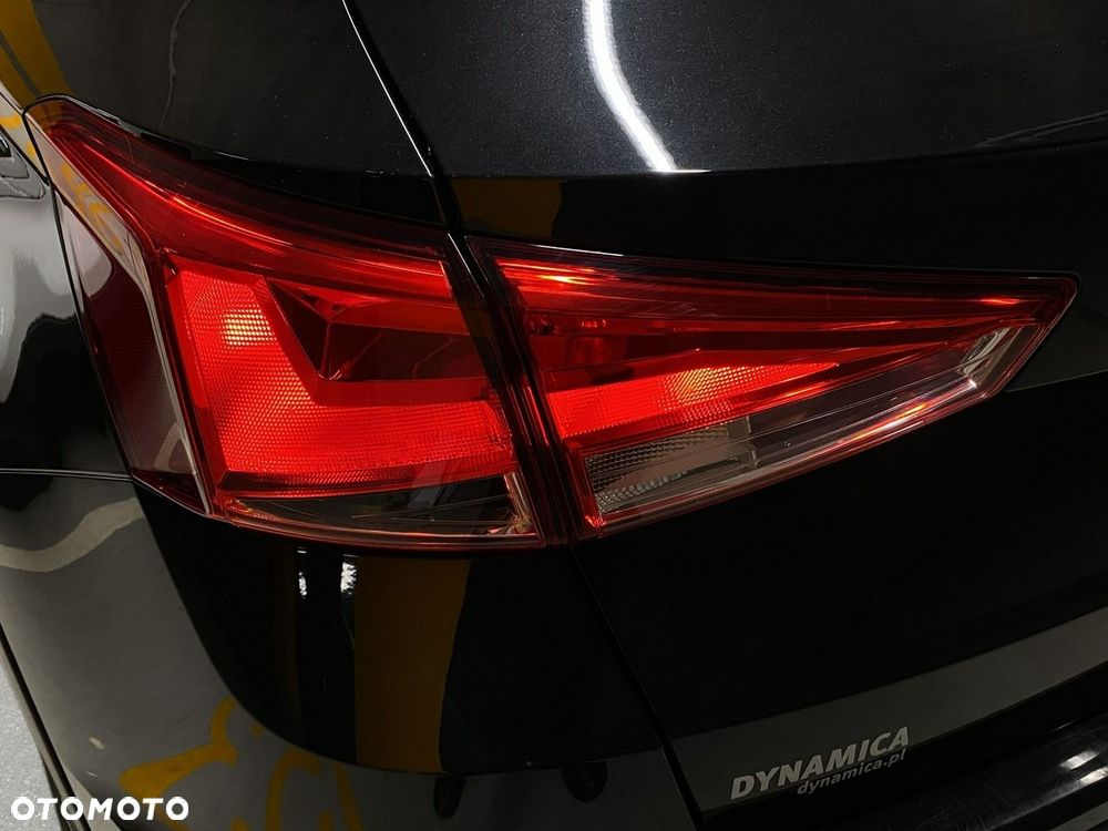 Seat Arona - 12