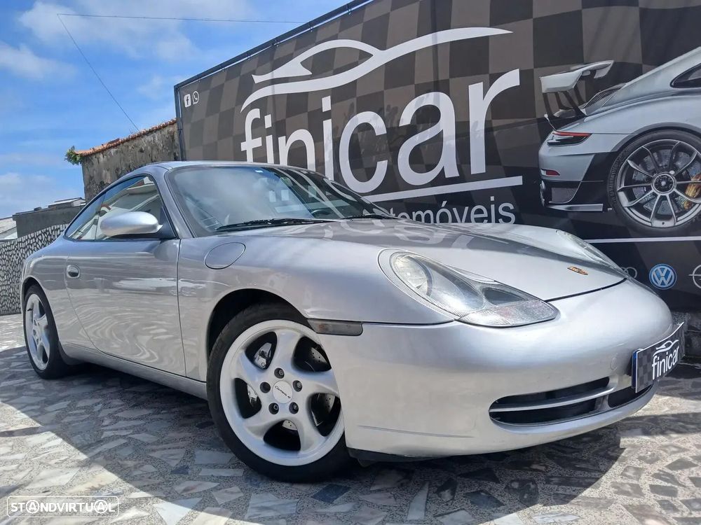 Porsche 911 Carrera Coupé — fotografia 12