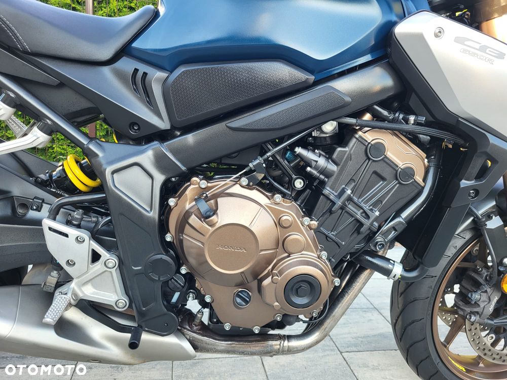 Honda CB - 28