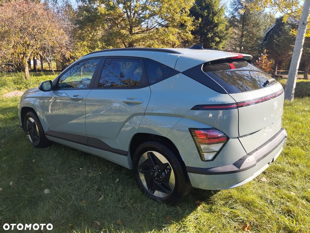 Hyundai Kona - 4