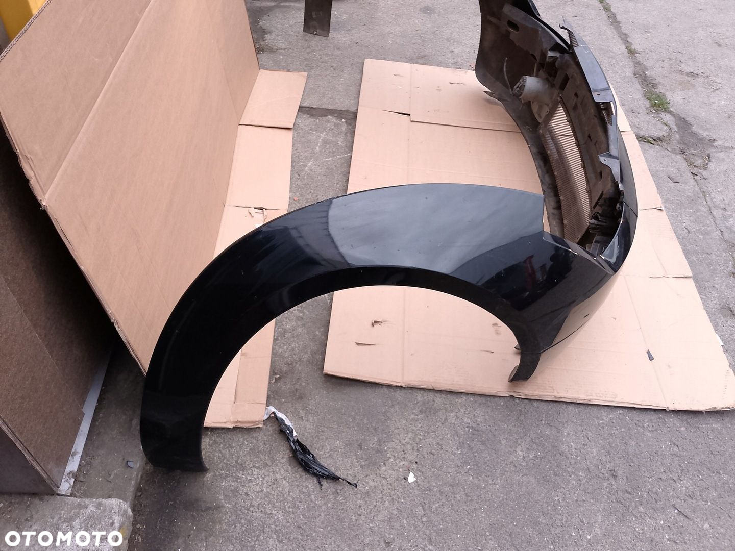 ZDEZRAK PRZÓD FORD STREETKA KA STREET CZARNY C3 - 4