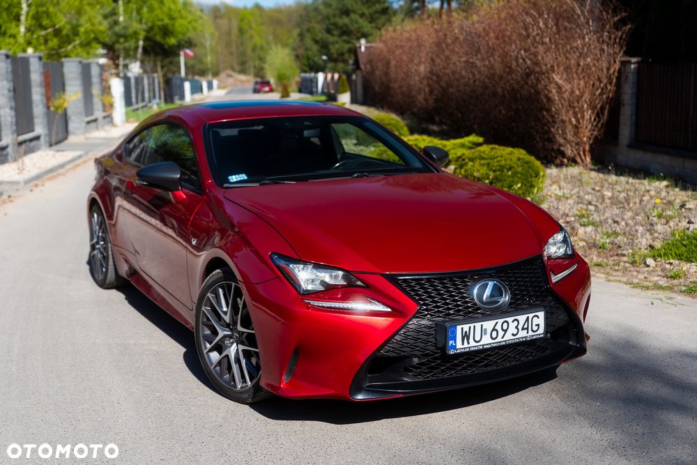 Lexus RC 200t / 300 F Sport - 1