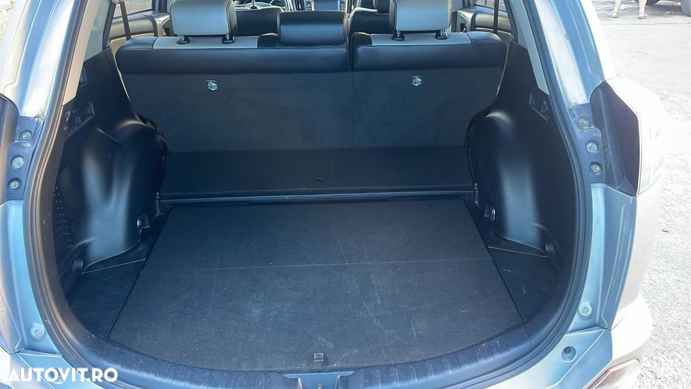 Toyota RAV4 2.5 VVT-i 4x4 Luxury - 9