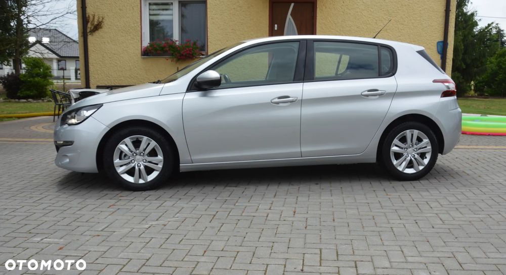 Peugeot 308 - 3