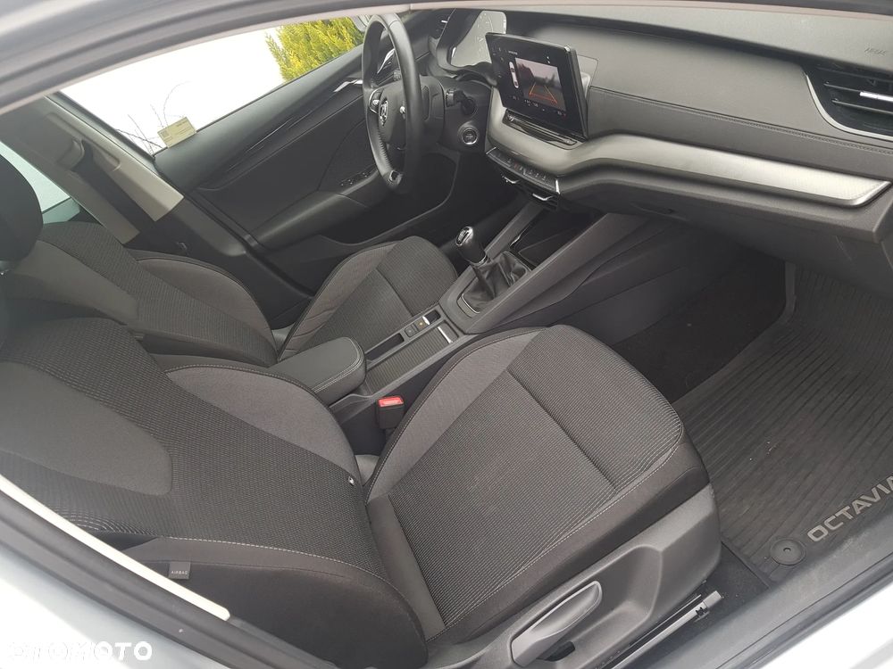 Skoda Octavia 1.5 TSI ACT Style - 14