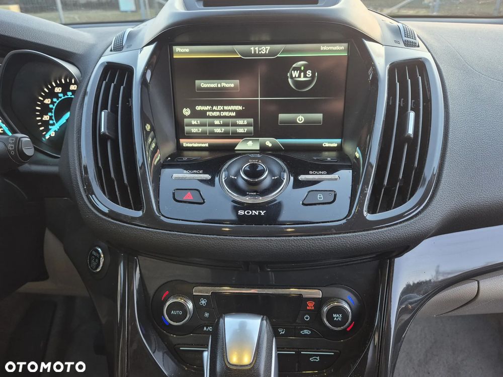 Ford Escape 2.0 EcoBoost AWD Titanium - 11