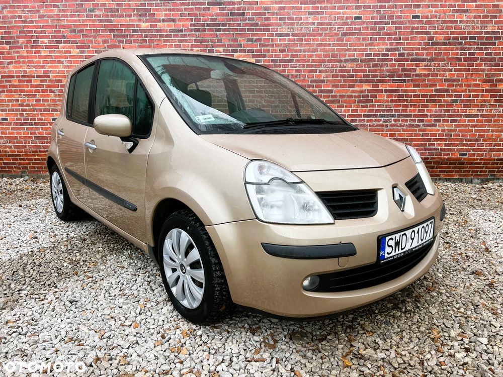Renault Modus - 2