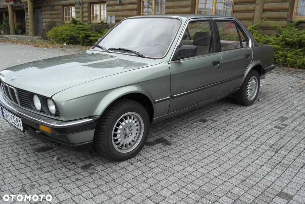 BMW Seria 3 - 12