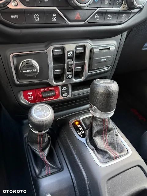 Jeep Wrangler Unlimited GME 2.0 Turbo Rubicon - 13