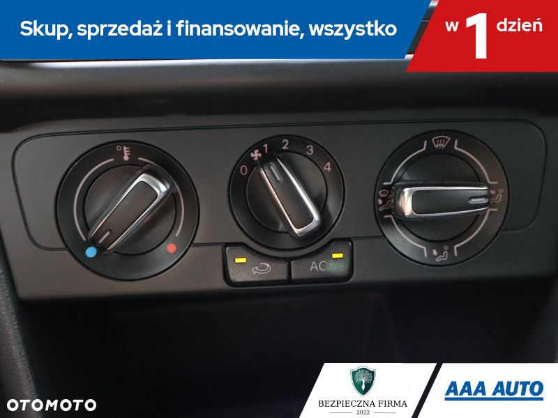 Volkswagen Polo - 17
