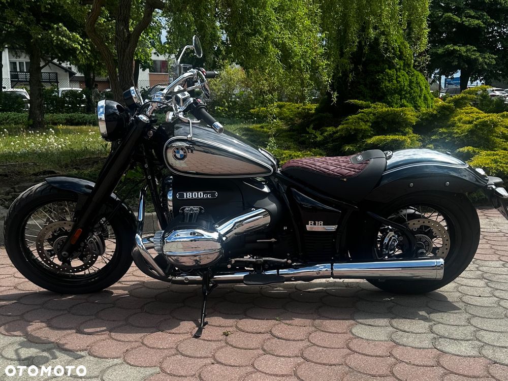 BMW R - 1