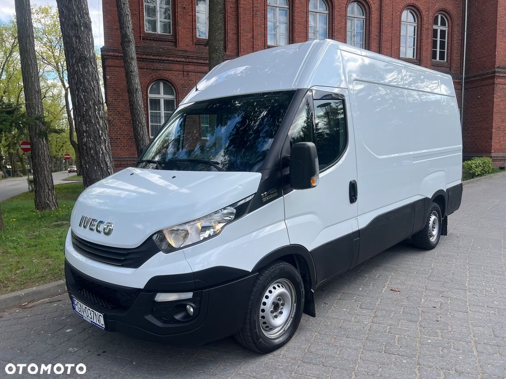 Iveco DAILY 35s16 L3H2 - 1
