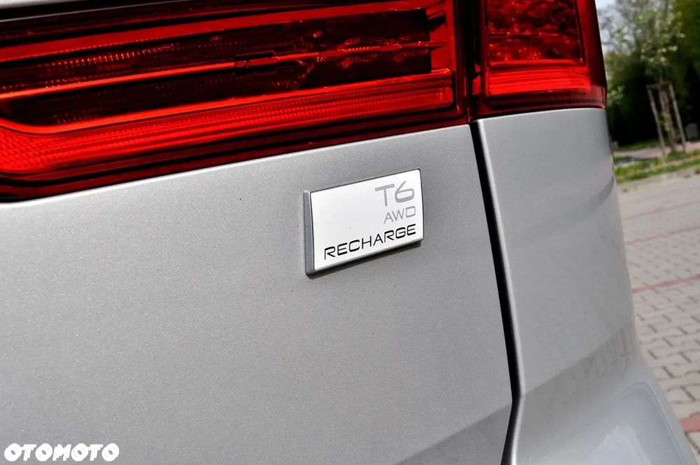 Volvo XC 60 T6 AWD Recharge Geartronic RDesign - 18