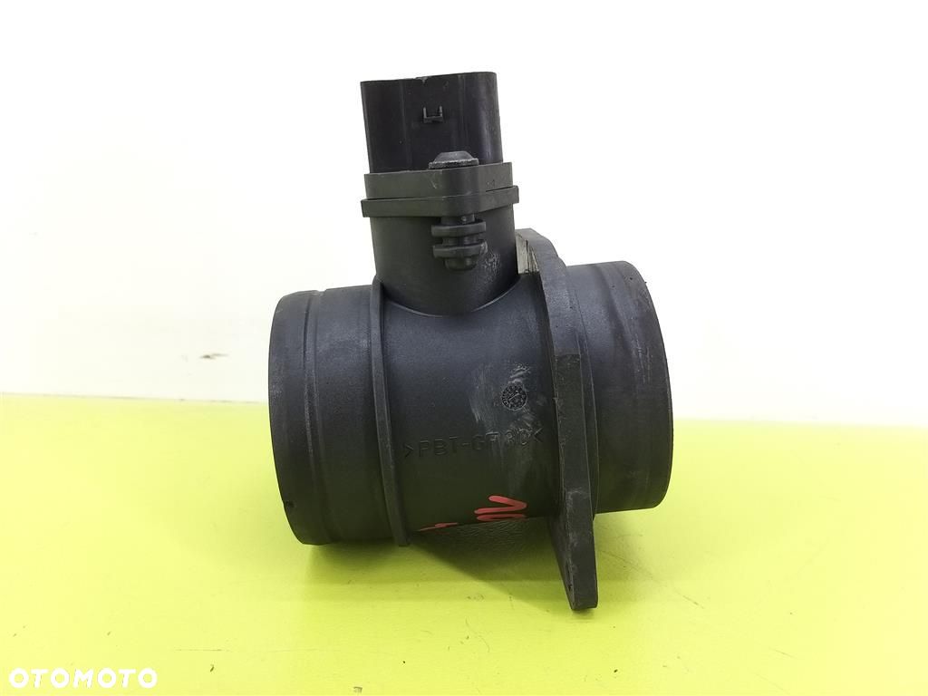 Przepływomierz powietrza VW Passat B6 1.9TDI 105KM 2005-2010  038906461 - 1
