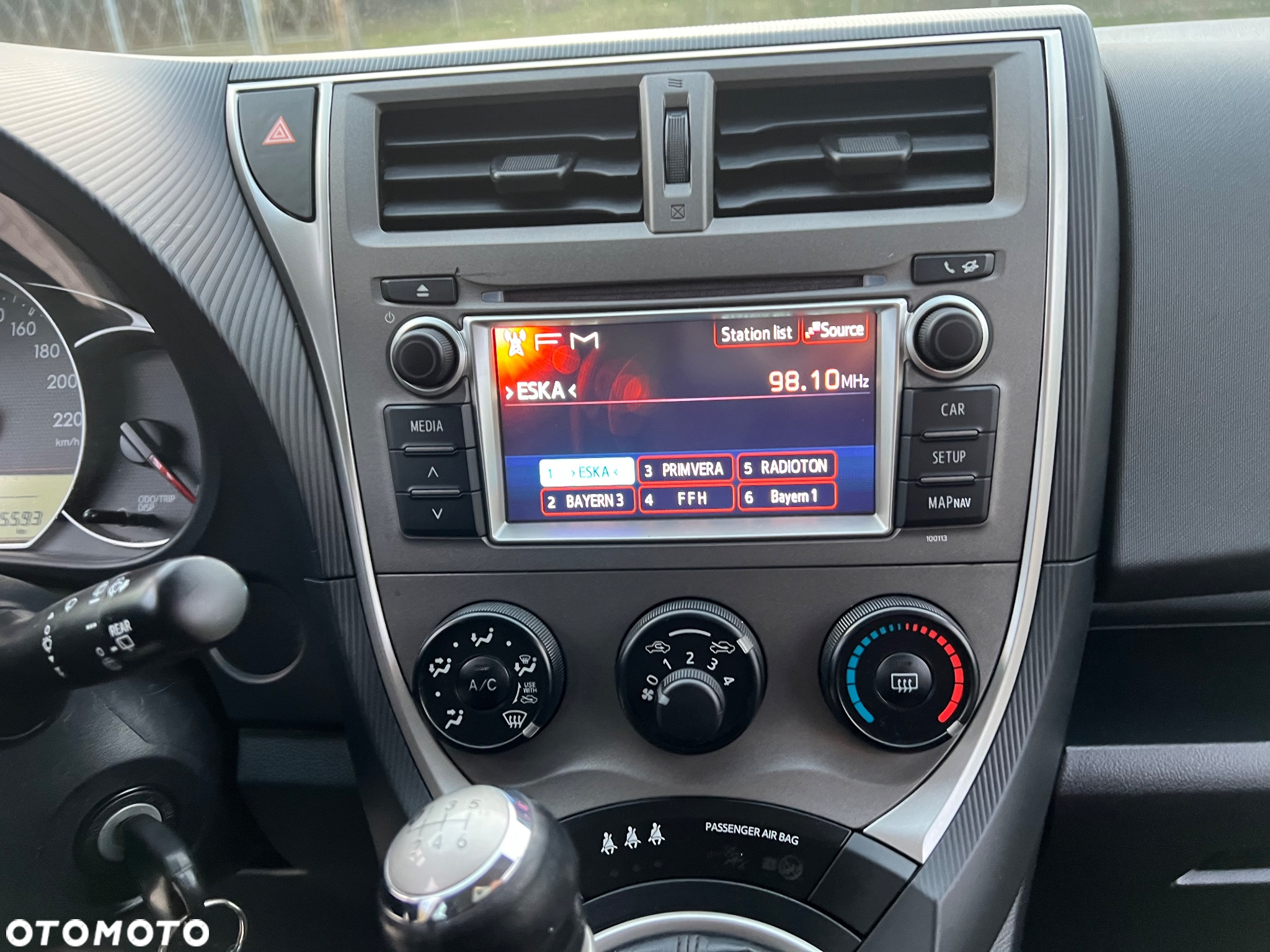 Toyota Verso S 1.33 Premium - 18