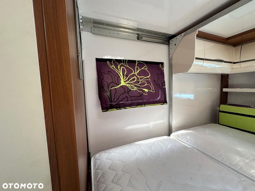 Mercedes-Benz Sprinter Kamper Półintegra Hobby - 39