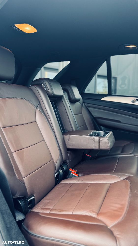 Mercedes-Benz ML 350 BlueTec 4MATIC Aut - 14