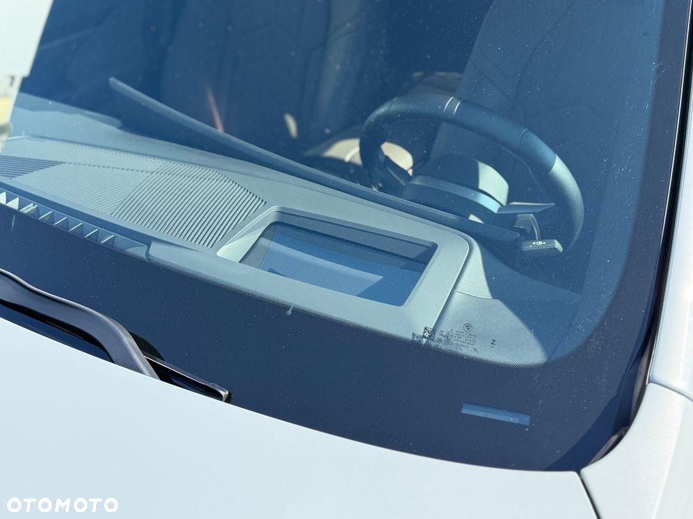 BMW Seria 5 520d xDrive mHEV M Sport - 24