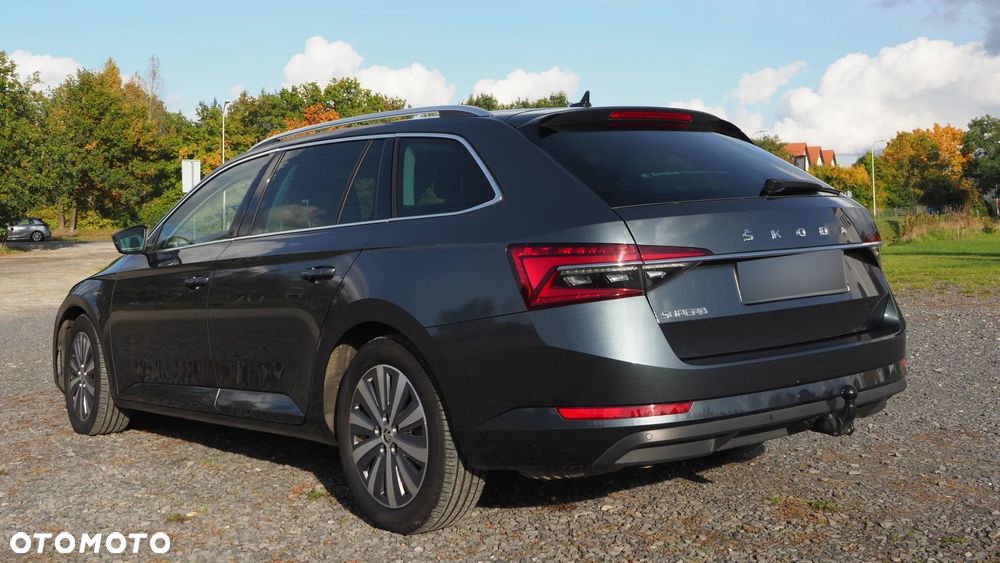 Skoda Superb 2.0 TSI Style DSG - 9