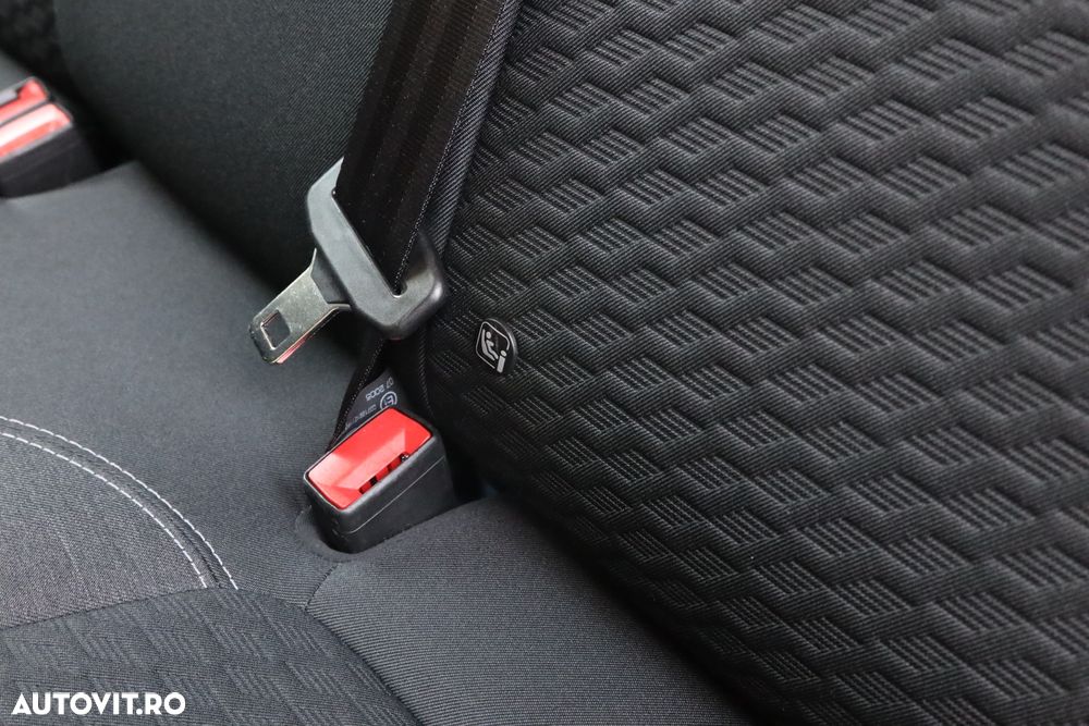 Ford Puma 1.0 EcoBoost MHEV Titanium - 31