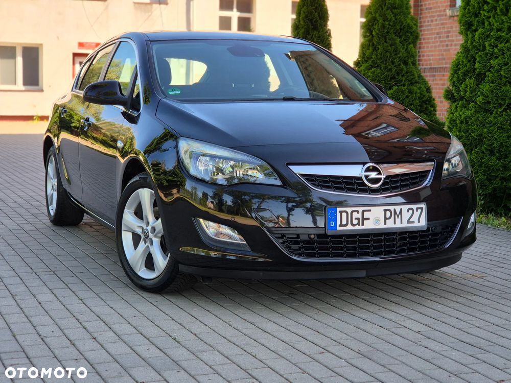 Opel Astra 1.4 ecoFLEX - 31