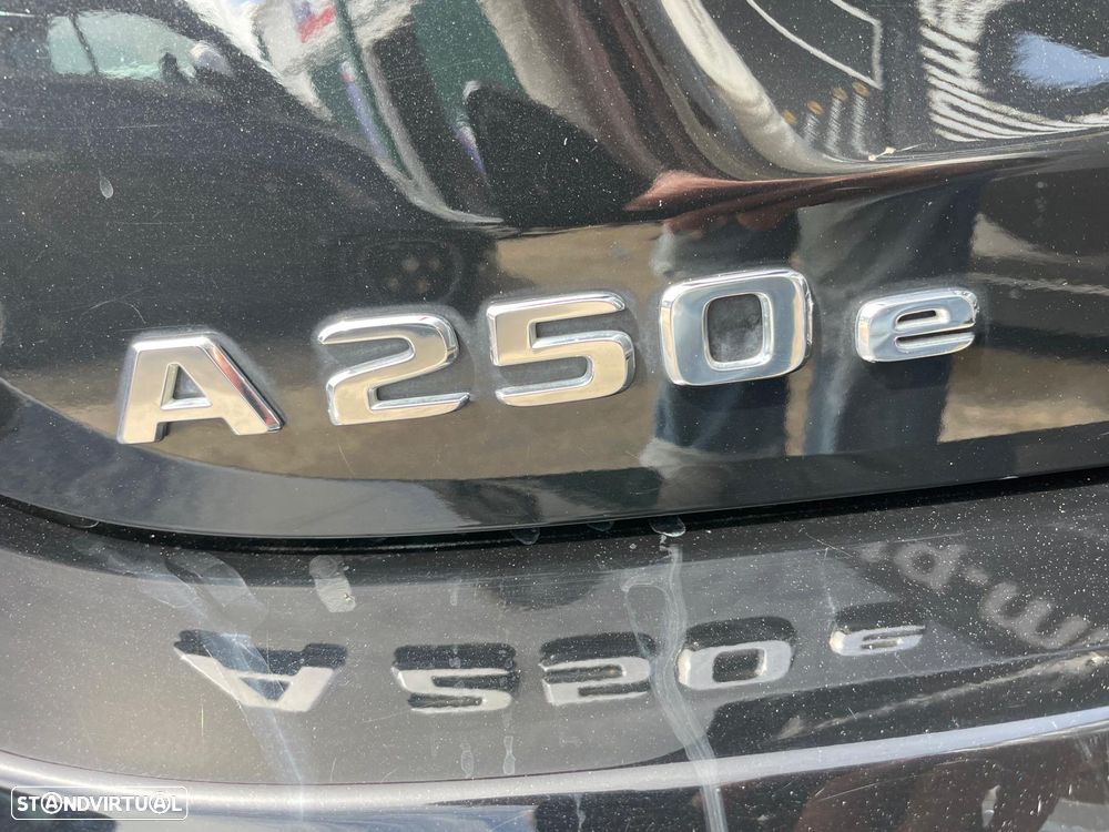 Mercedes-Benz A 250 e 8G-DCT Advanced Progressive - 4