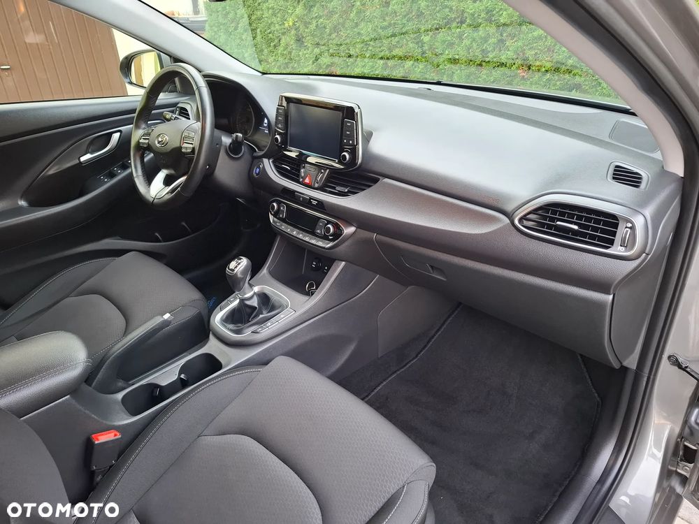 Hyundai i30 1.4 T-GDI Passion Plus - 16