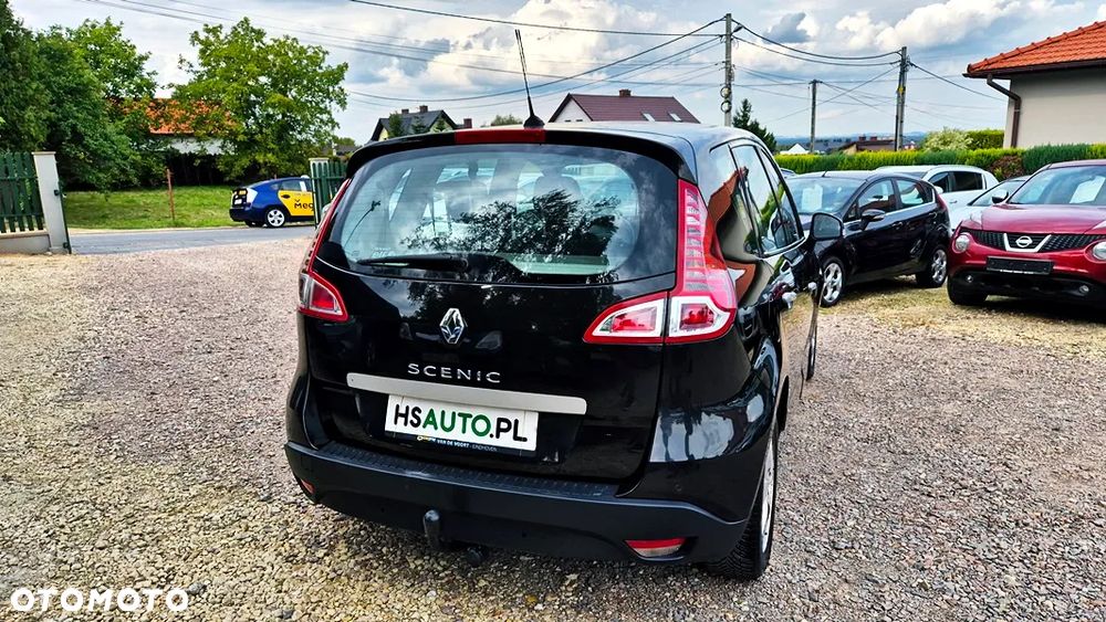 Renault Scenic 1.6 16V Luxe Privilege - 15