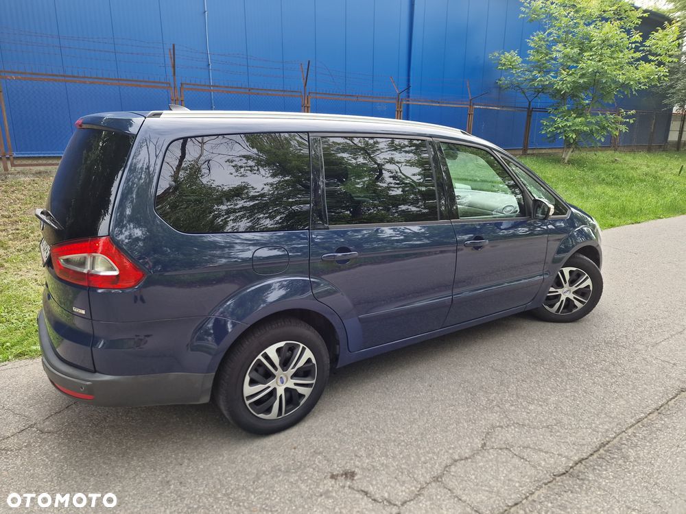 Ford Galaxy 2.0 TDCi DPF Titanium - 4