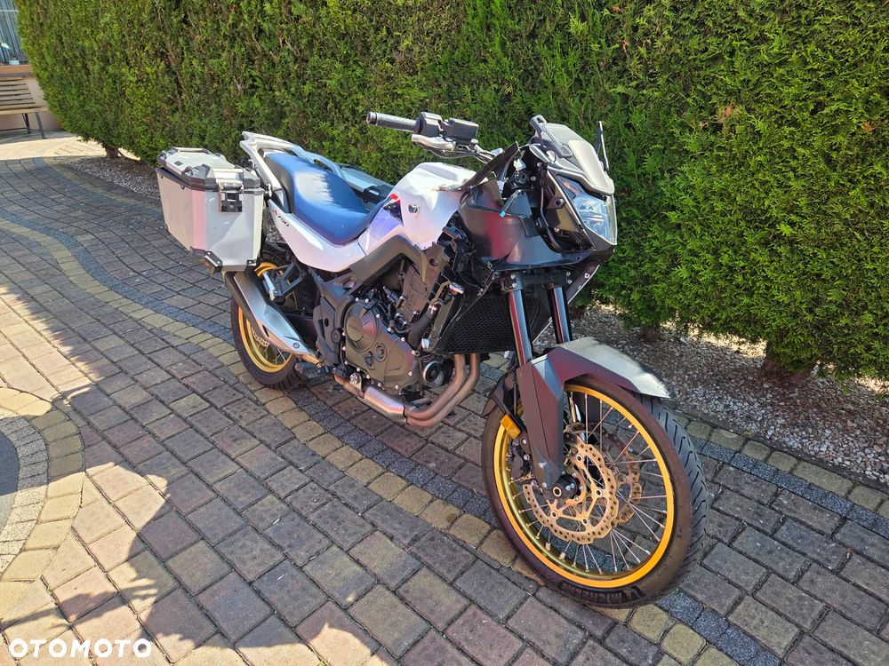 Honda Transalp - 12