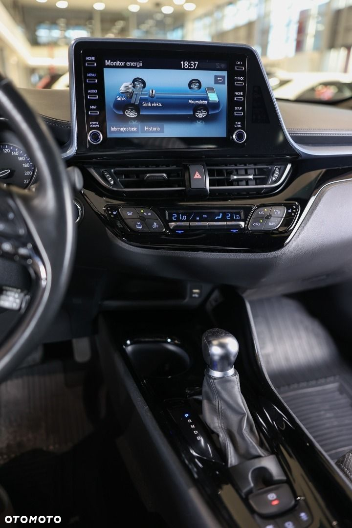 Toyota C-HR - 21