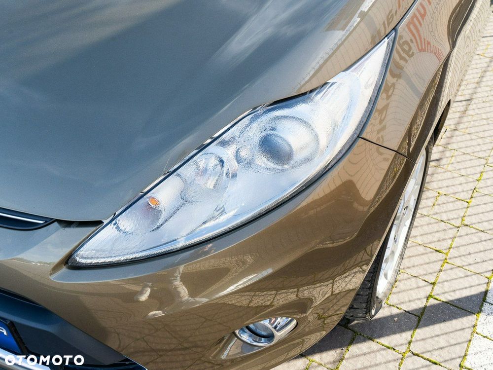 Ford Fiesta - 13