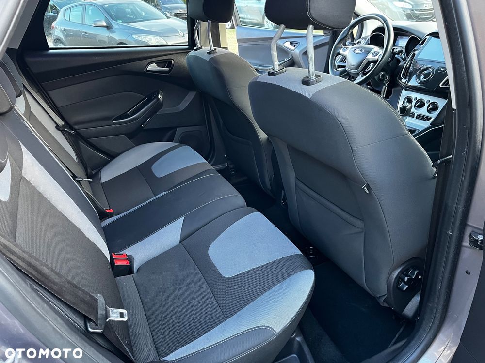 Ford Focus 1.6 TDCi DPF Titanium - 20