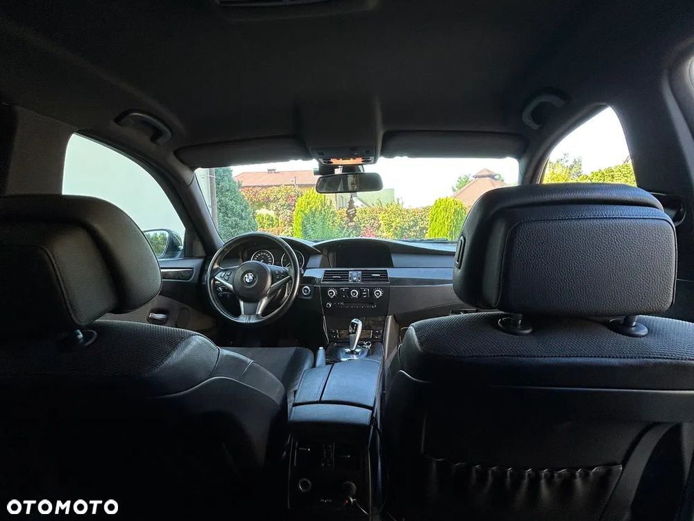 BMW Seria 5 520d Edition Lifestyle - 15