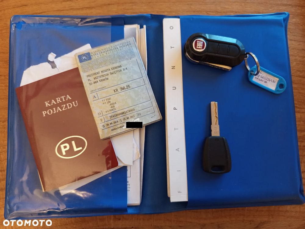 Fiat Punto Evo 1.4 8V Estiva Blue&Me - 21
