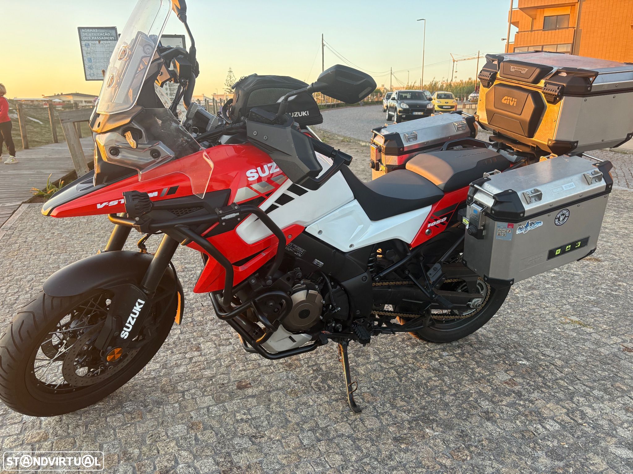 Suzuki DL Vstrom 1050 - 1