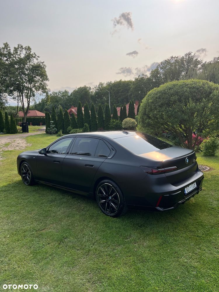 BMW Seria 7 - 4