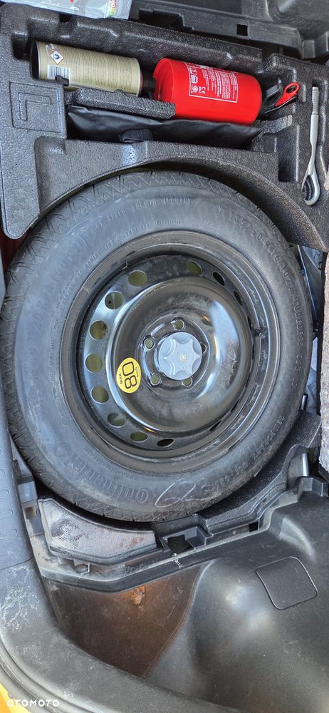 Nissan Juke 1.6 DIG-T N-Connecta 4WD Xtronic EU6 - 23