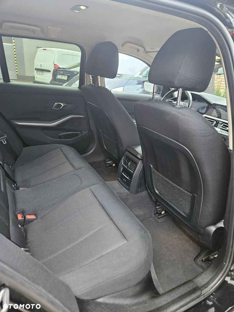 BMW Seria 3 320e Advantage - 8