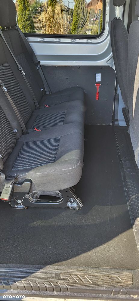 Ford Transit - 17