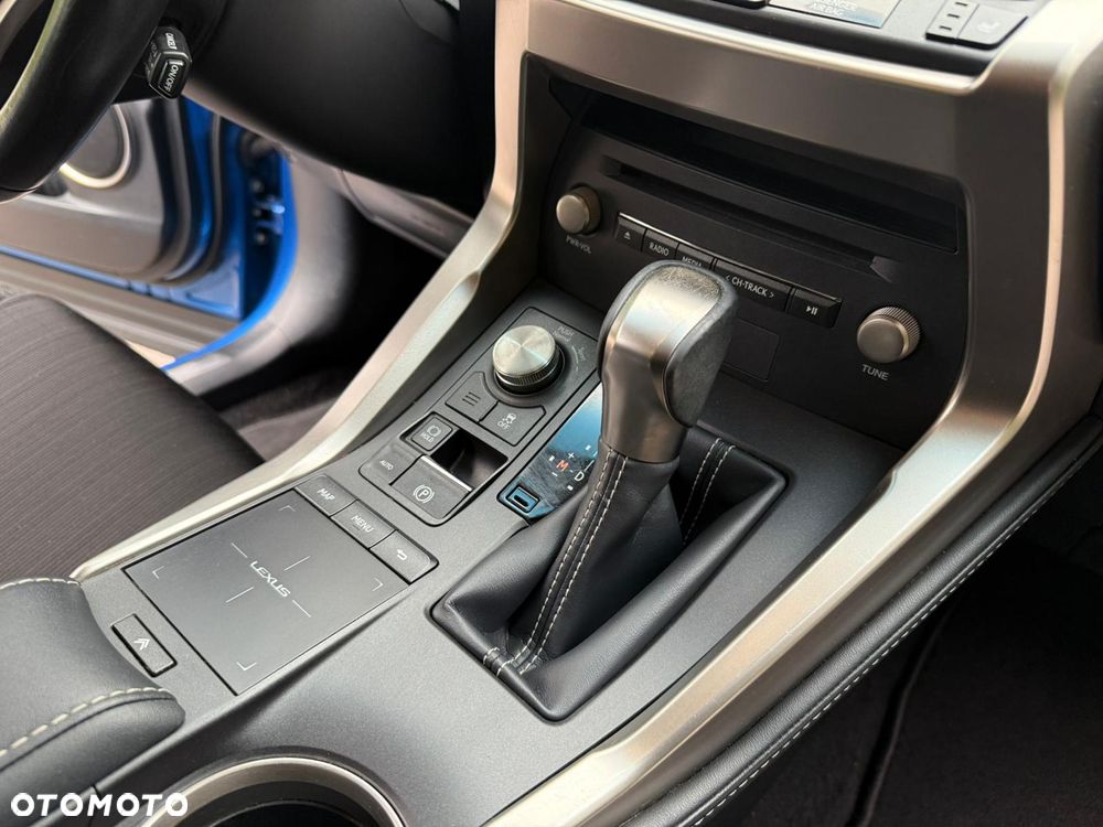 Lexus NX 300 Elegance AWD - 11