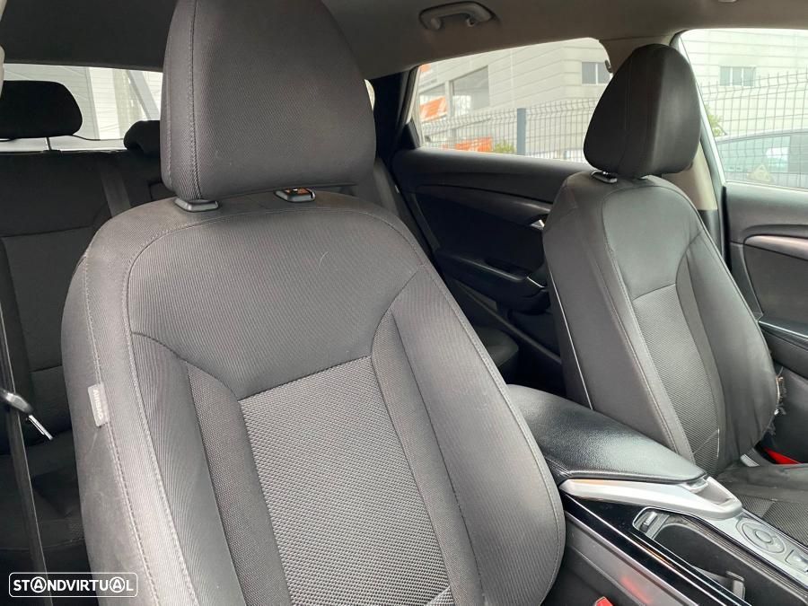 Hyundai i40 SW 1.7 CRDi Blue Comfort - 8