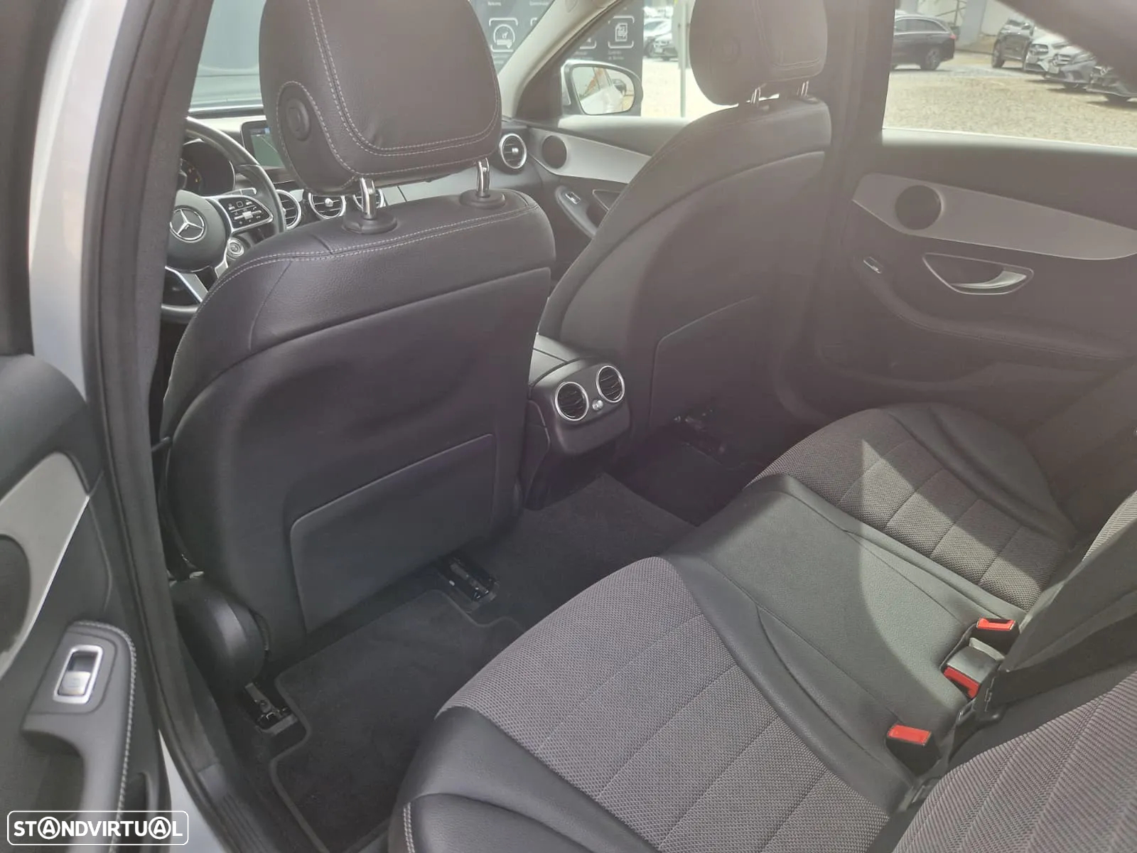 Mercedes-Benz C 300 de Avantgarde - 4